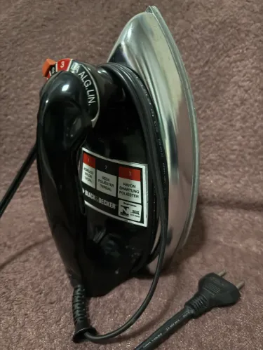 Ferro de Passar 220v