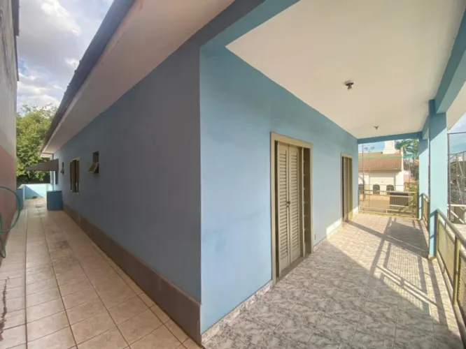 Casa com 3 quartos para alugar em Sete Lagoas