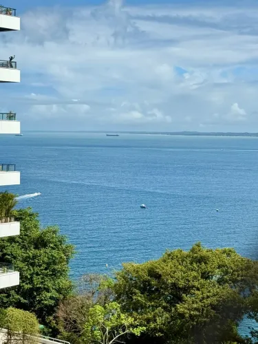 Phileto Sobrinho 305m², suíte master com closet, 4/4, varandas ingradas, vista mar, 4 suít
