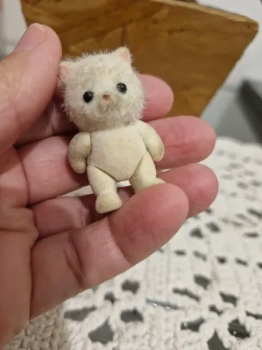 Sylvanian Families Bebe Gato