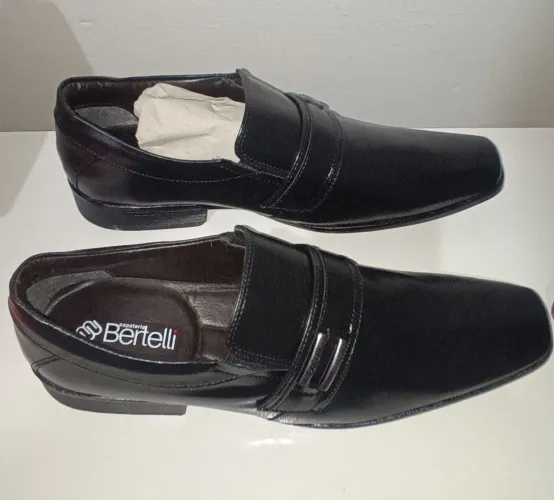 Sapato social masculino novo em perfeito estado