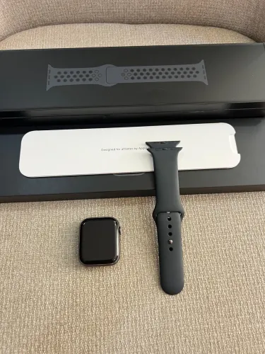 Apple Watch Series 5 44mm LTE / Cinza espacial Parcelo 12x Troco