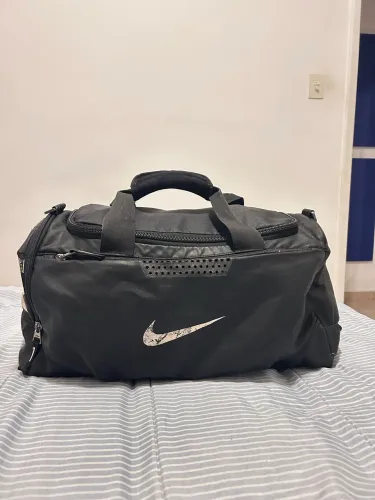 Mala Nike