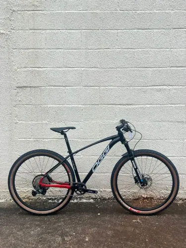 Bicicleta Oggi 7.6