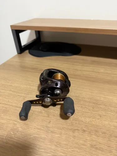 Carretilha Shimano scorpion 1501-7