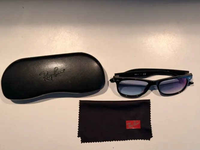 Ray-Ban RJ9052S Original (Junior) - Estado de Novo.