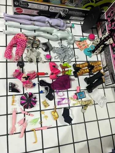 Monster high acessórios básicas