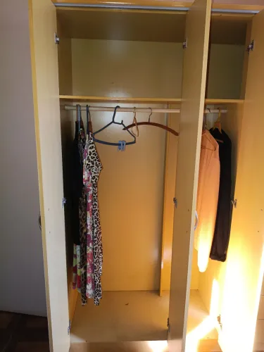 Guarda roupa usado