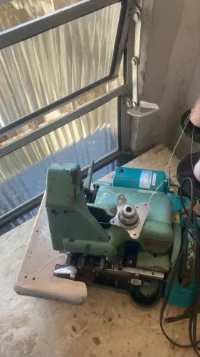 Máquina de costura Overloque 