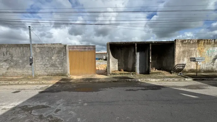 TERRENO NA MASSAGUEIRA