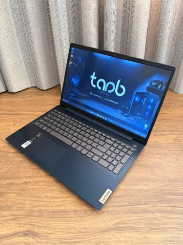 Notebook Lenovo Ideapad 3 | Intel i3 12th 8Gb 256SSD 15.6" FullHD Teclado Iluminado