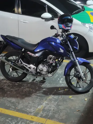 Vende ou troca por carro 