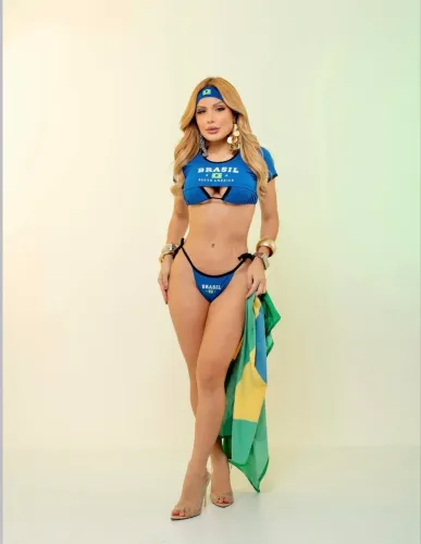 Conjunto biquíni copa