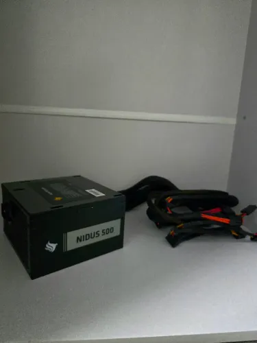 Fonte Pichau Nidus 500W 80 Plus Bronze - Não testada / Possível defeito