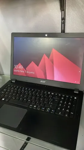 Notebook Acer i3 seminovo