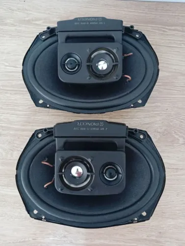 Par de alto falantes Pioneer tsa 6988 ( sem as telas )