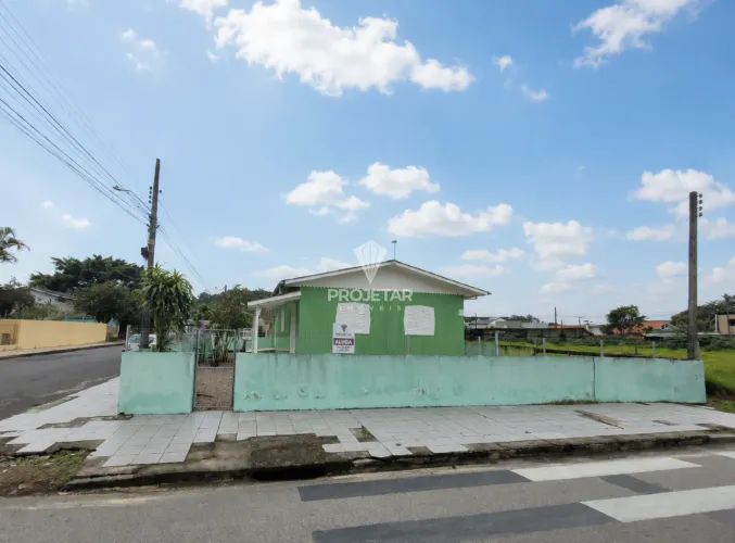 Casa de Madeira Para Locação no Bairro Coloninha Araranguá