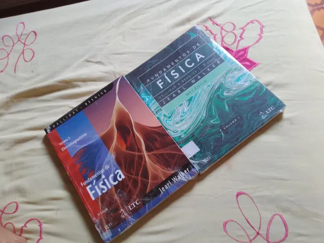 Livros  de Física 