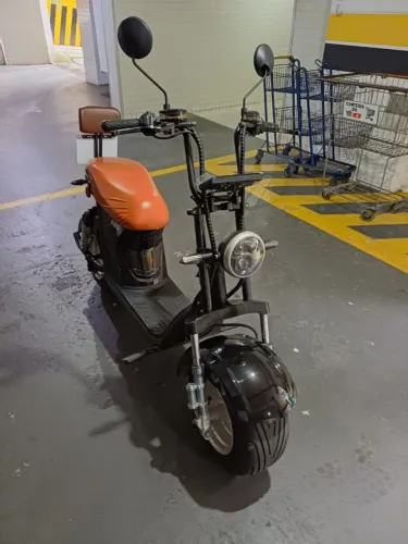 Scooter elétrica MotoChefe X12 ano 2025