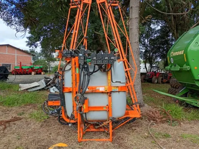 Pulverizador Jacto- AM 14 EE, 800L -Ano 2021