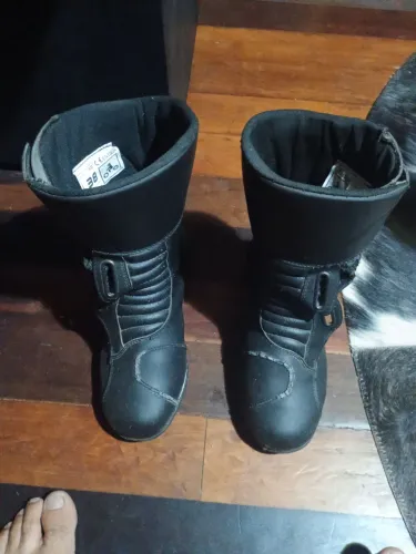 Bota motociclista