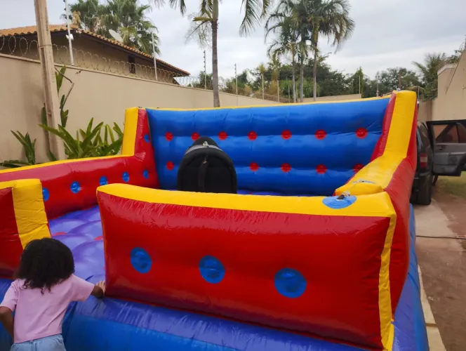 Touro mecânico para eventos em geral