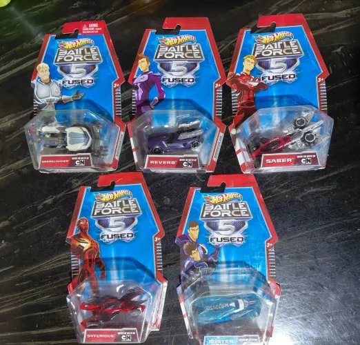 Hot Wheels Battle Force 5 fused - set completo