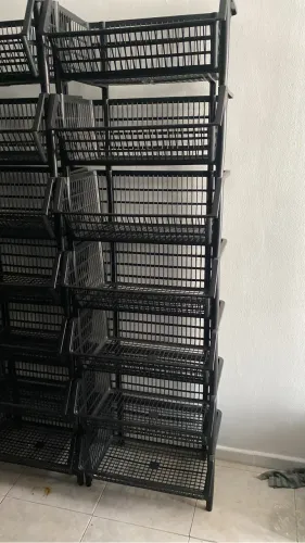 Expositor Cesto Plástico Empilhável P/ Loja Mercado Bazar