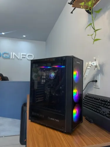 Pc gamer vega 3 8GB 120GB