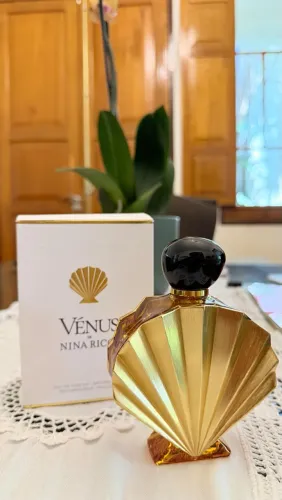 Perfume Vênus Nina Ricci original SEPHORA