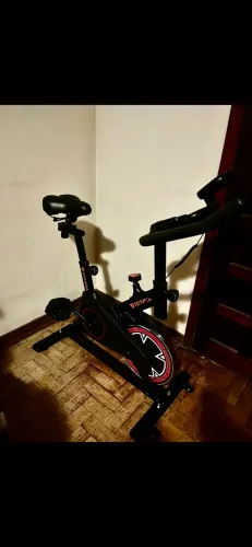 Bike ergométrica nova