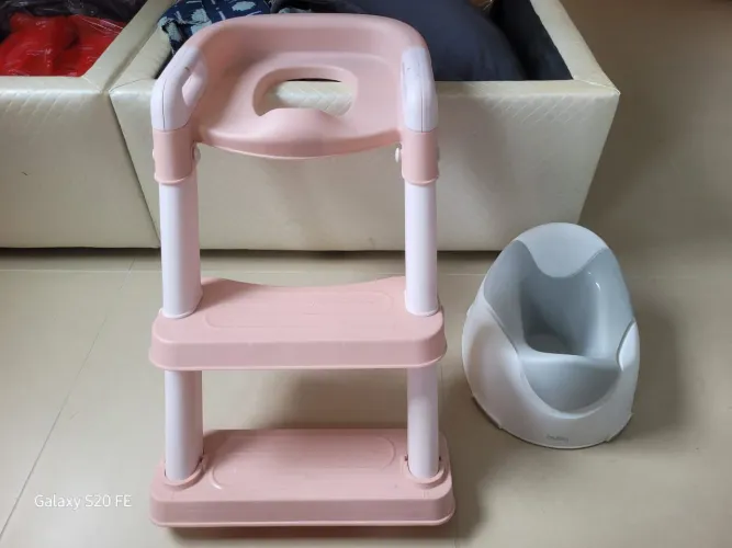 Troninho e escadinha para vaso