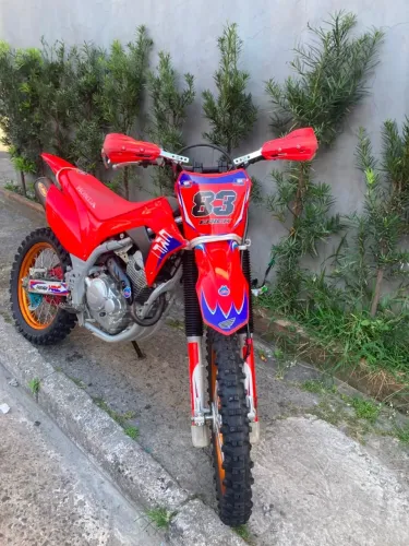 CRF 250F 2025 Único Dono