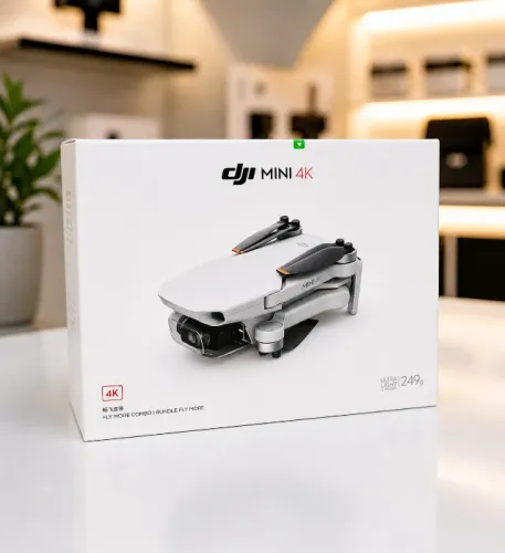 Drone DJI Mini 4K Fly More Combo (GL) - (3 Bateria) (Sem Tela)