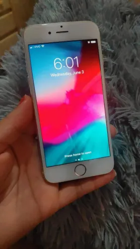 IPHONE 6 APPLE CONSERVADO FUNCIONANDO PERFEITAMENTE  