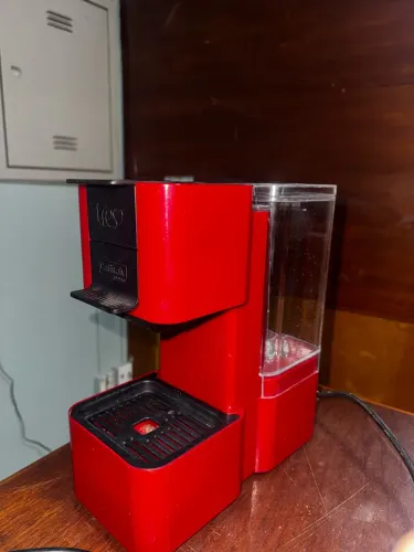 Cafeteira 3 Corações Pop Plus