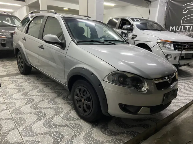 Fiat Palio Weekend Trekking 1.6 Flex 16V 5P 2014