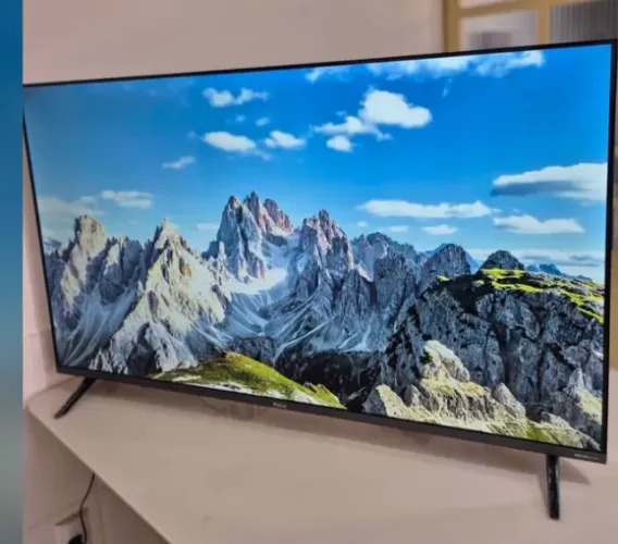 Smart tv 50 4k Philco Borda Infinita