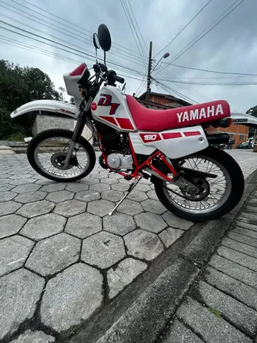DT 180