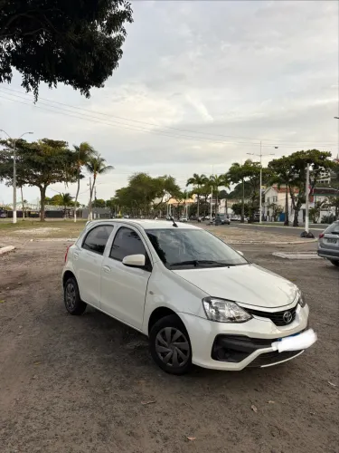 Toyota Etios X 1.3 Flex 16V 5P Mec. 2018