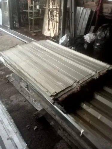35 Telhas galvanizada de zinco com 1,50... Recife.
