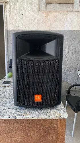 Caixa ativa jbl 