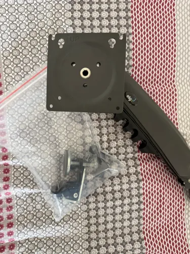 Suporte de Mesa Articulado para Monitor de 17 a 35 polegadas 