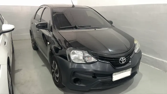 Toyota Etios X Sedan 1.5 Flex 16V 4P Mec. 2020