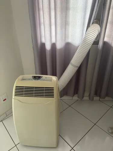 Ar-condicionado portátil