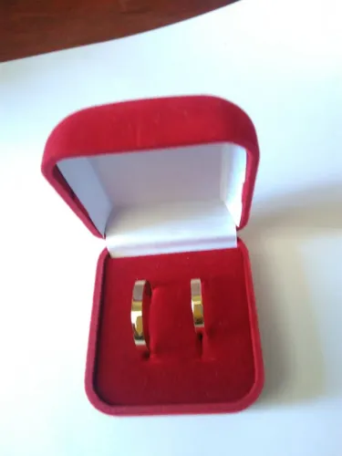 Alianças de ouro com garantia