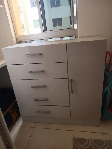 Cômoda Nova 5 gavetas