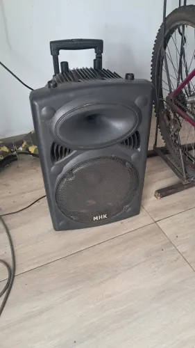 Caixa amplificada