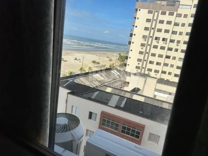 Venda de Apartamentos / Padrão na cidade de Praia Grande