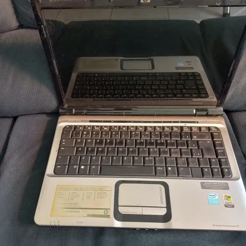 Notebook HP e Toshiba com defeito